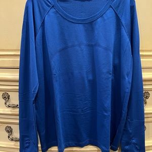 Lululemon SWIFTLY Tech Royal Blue shirt